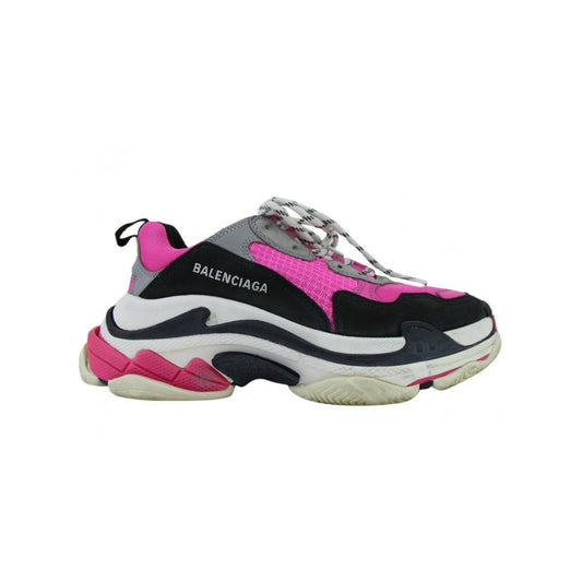 Tênis Balenciaga Triple S Trainers Sneakers Rosa