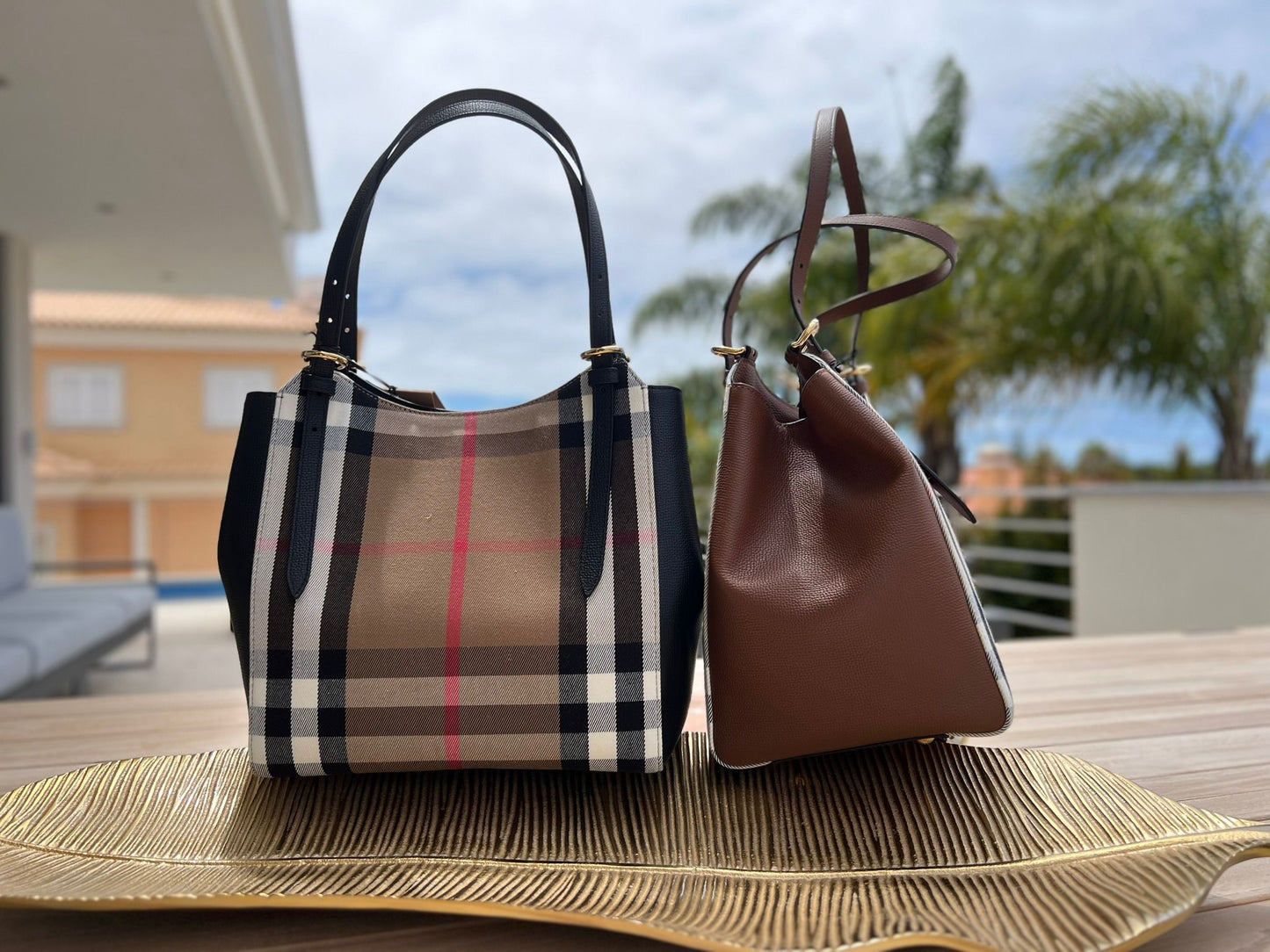 Burberry Canterbury Leather Tote